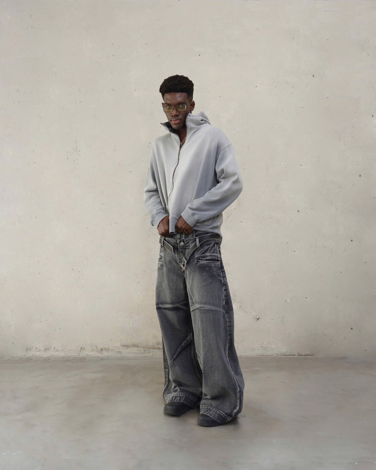 FADED ZIP-UP HOODIE - CEMENT GREY