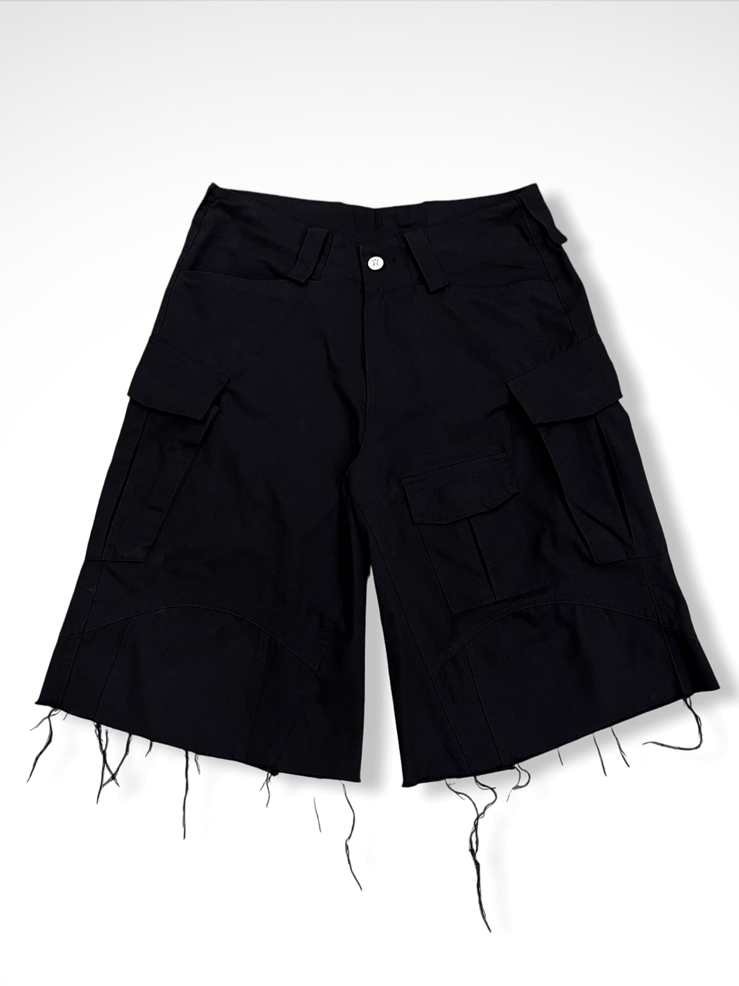 RAW EDGE CARGO SHORTS - BLACK