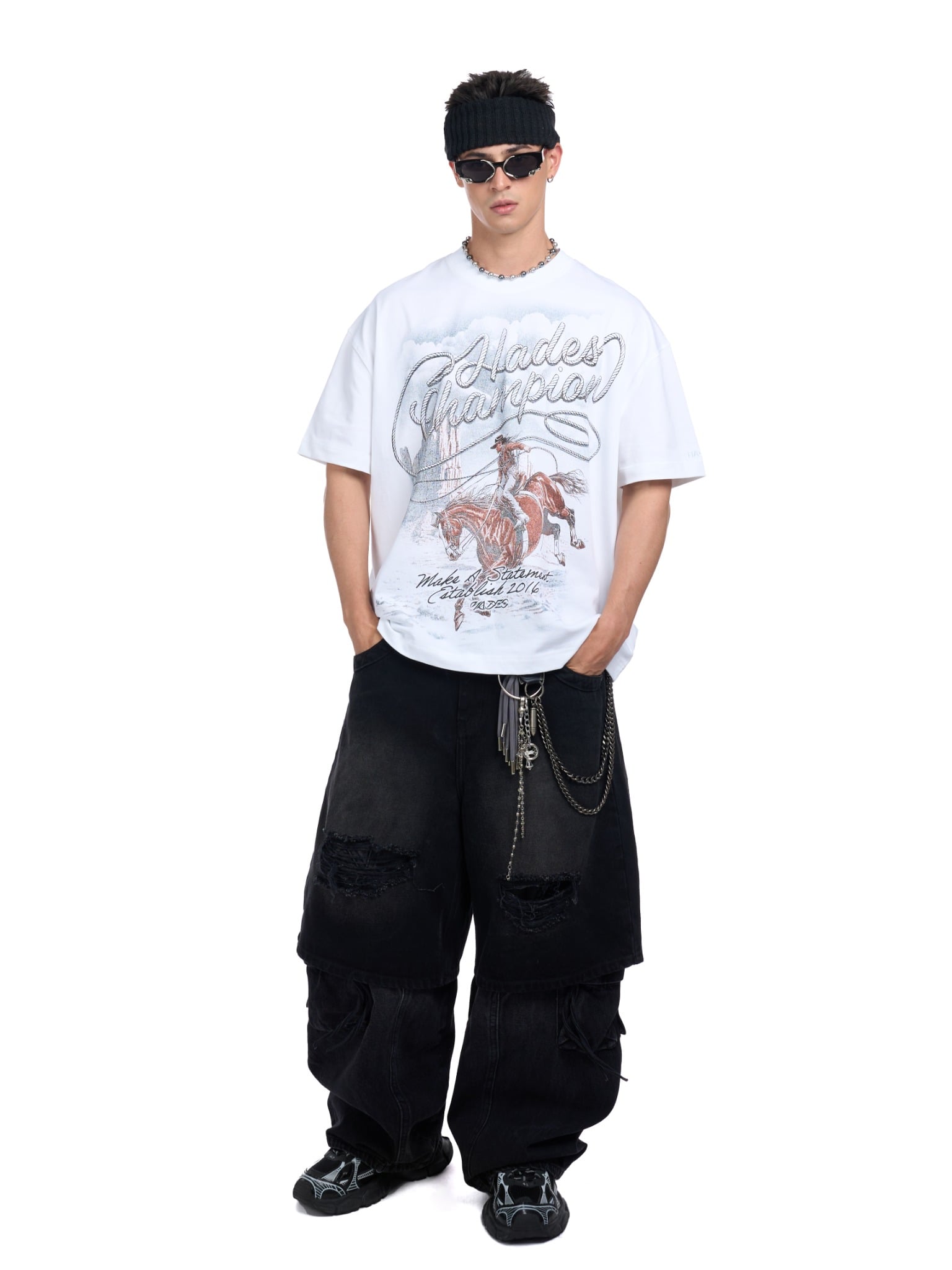LASSO CHAMPION TEE