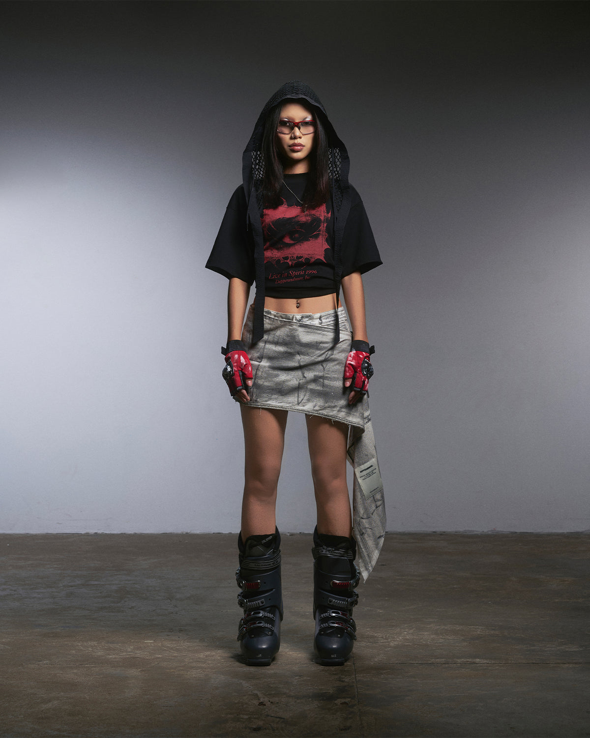 EDITORIAL 02