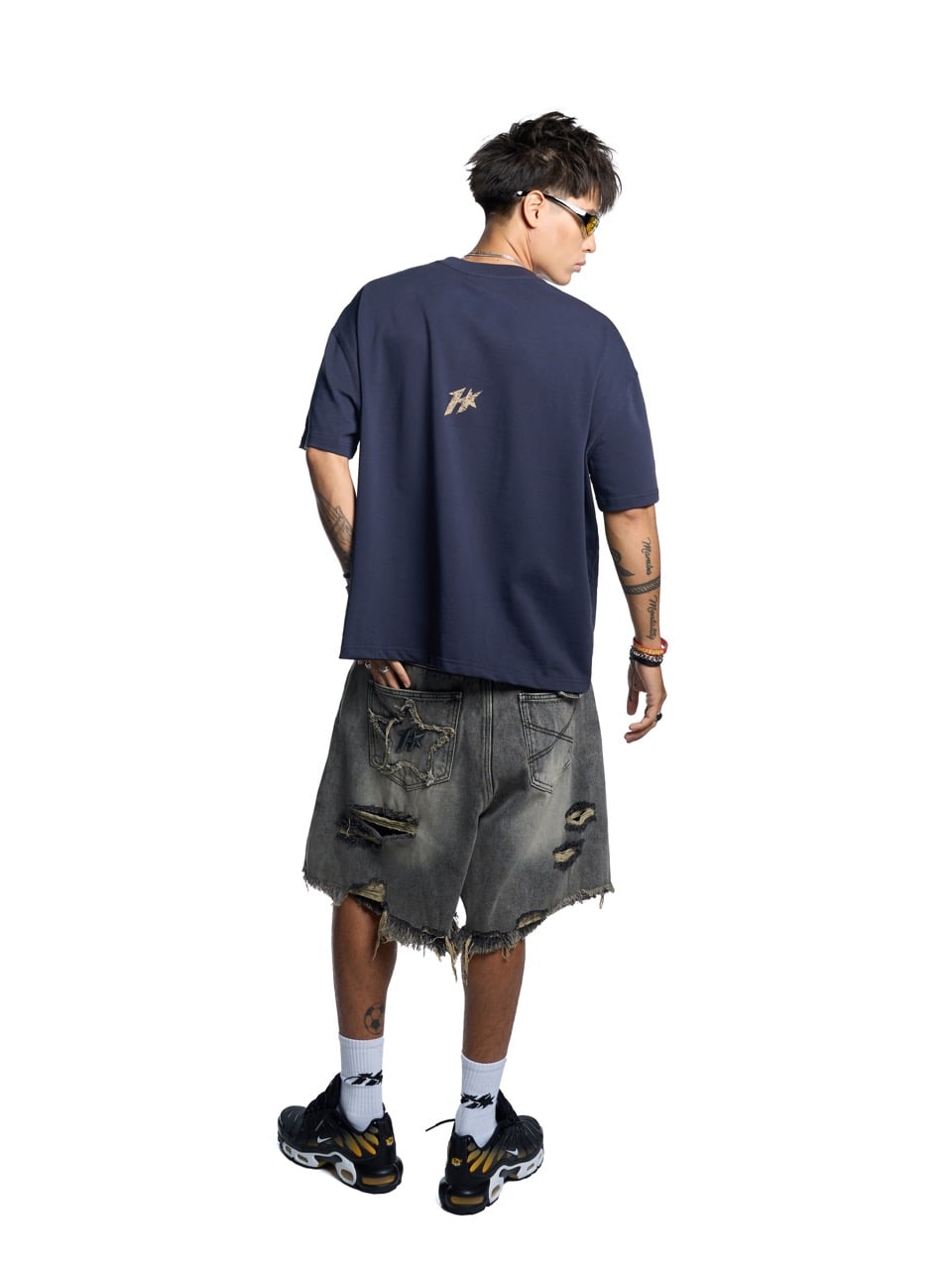 STAR CRUSH WASH JEAN SHORTS