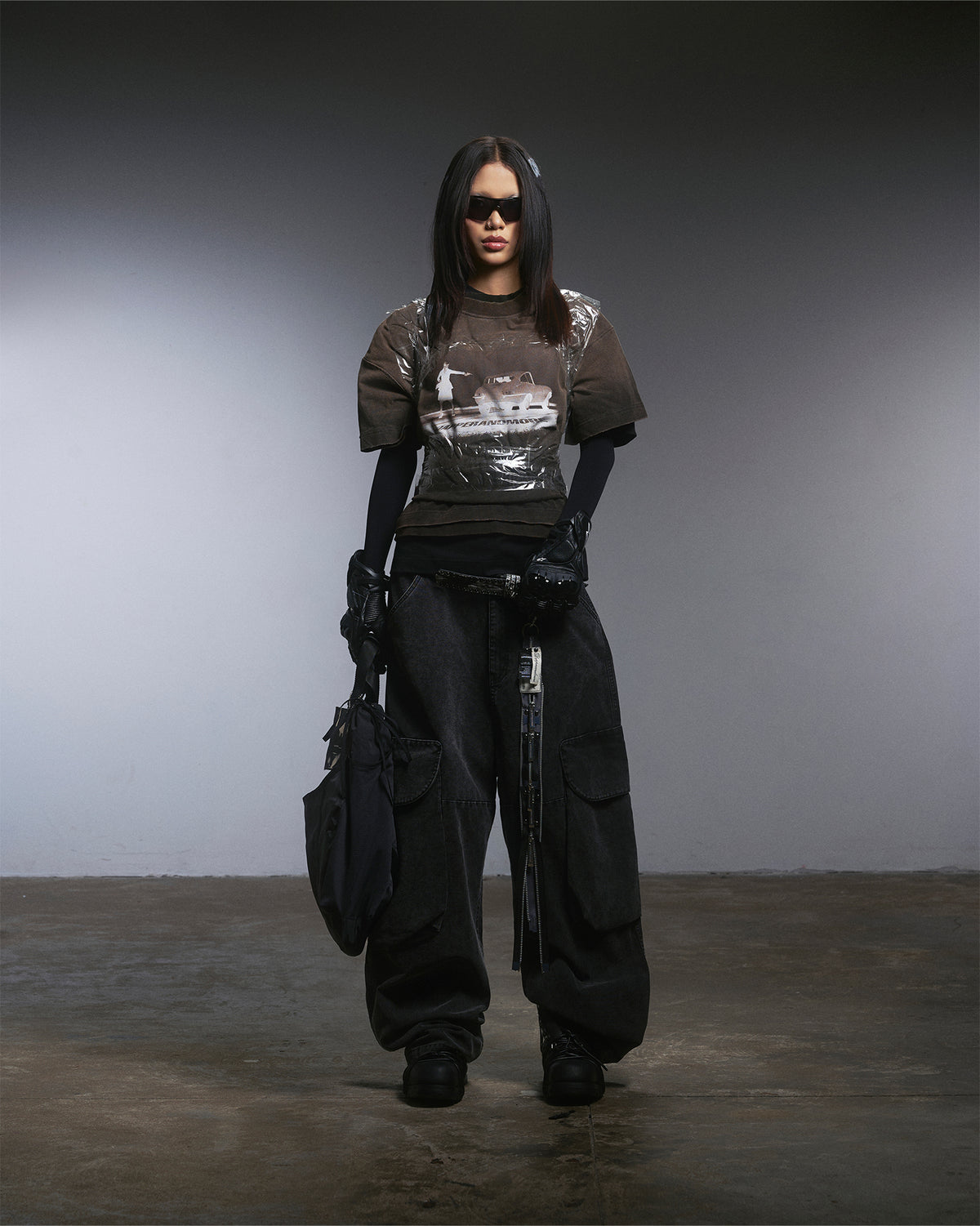 EDITORIAL 02
