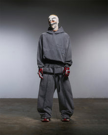 EDITORIAL 01
