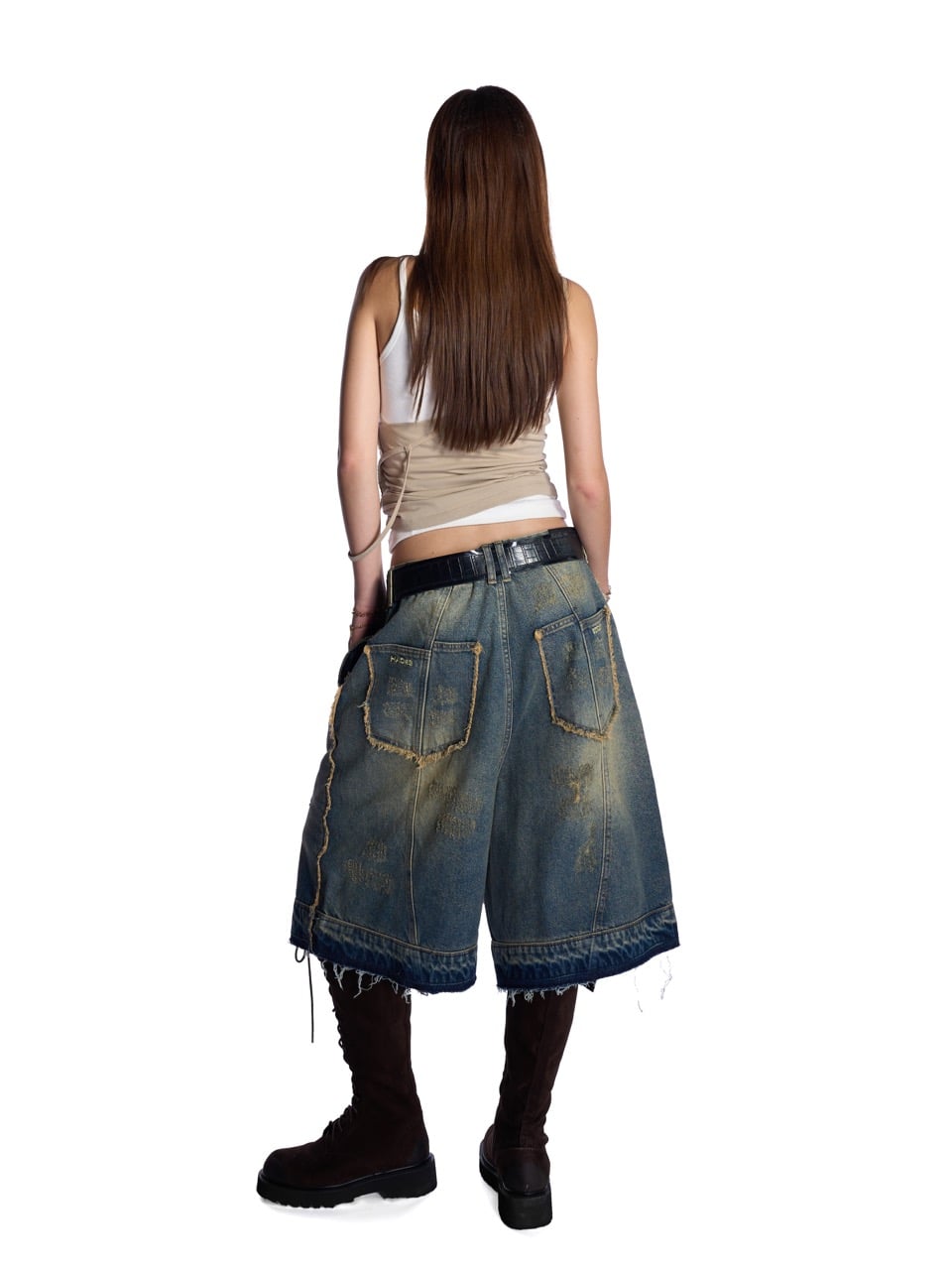 GROOVY WASH JEAN SHORTS