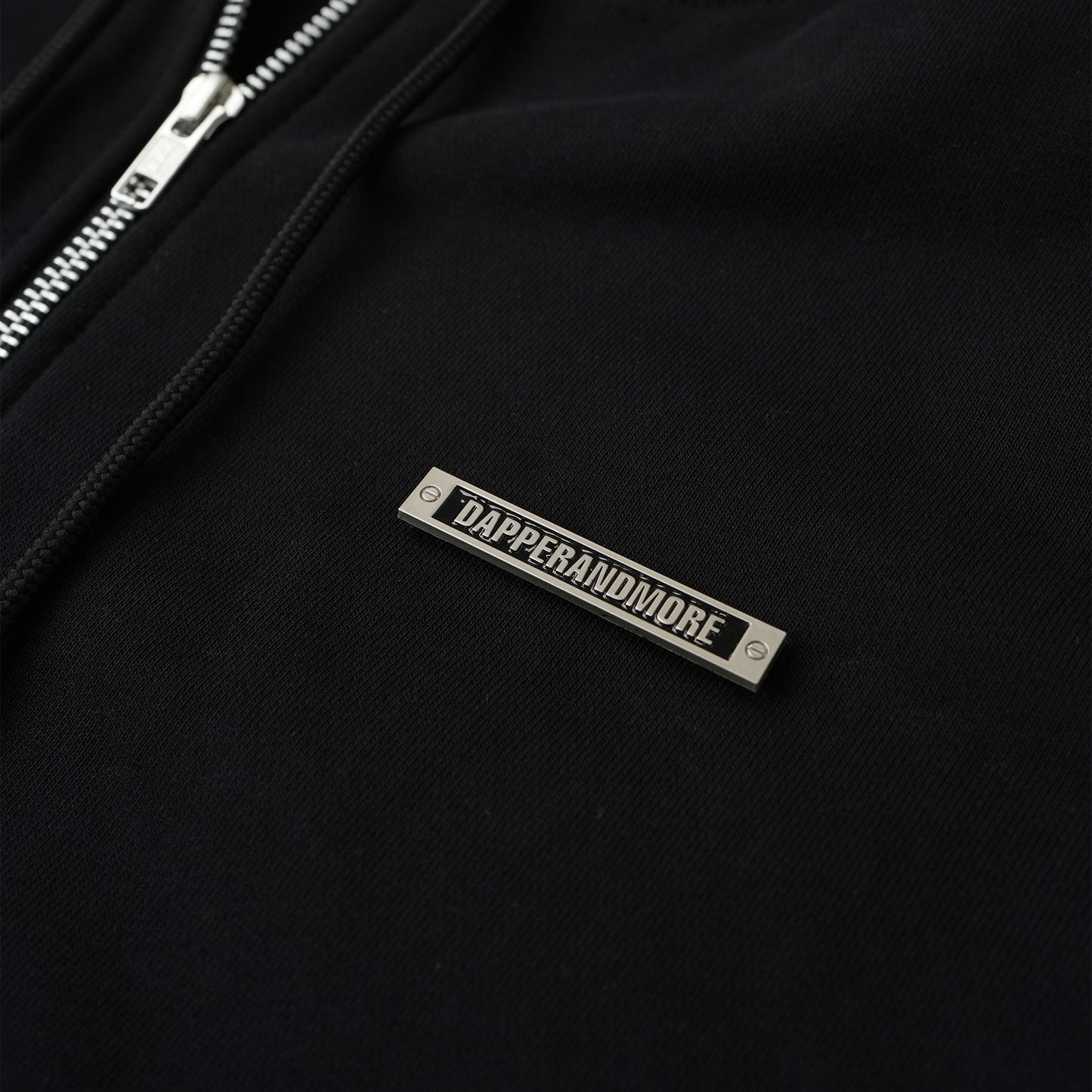 METAL ZIPPED HOODIE/ BLACK