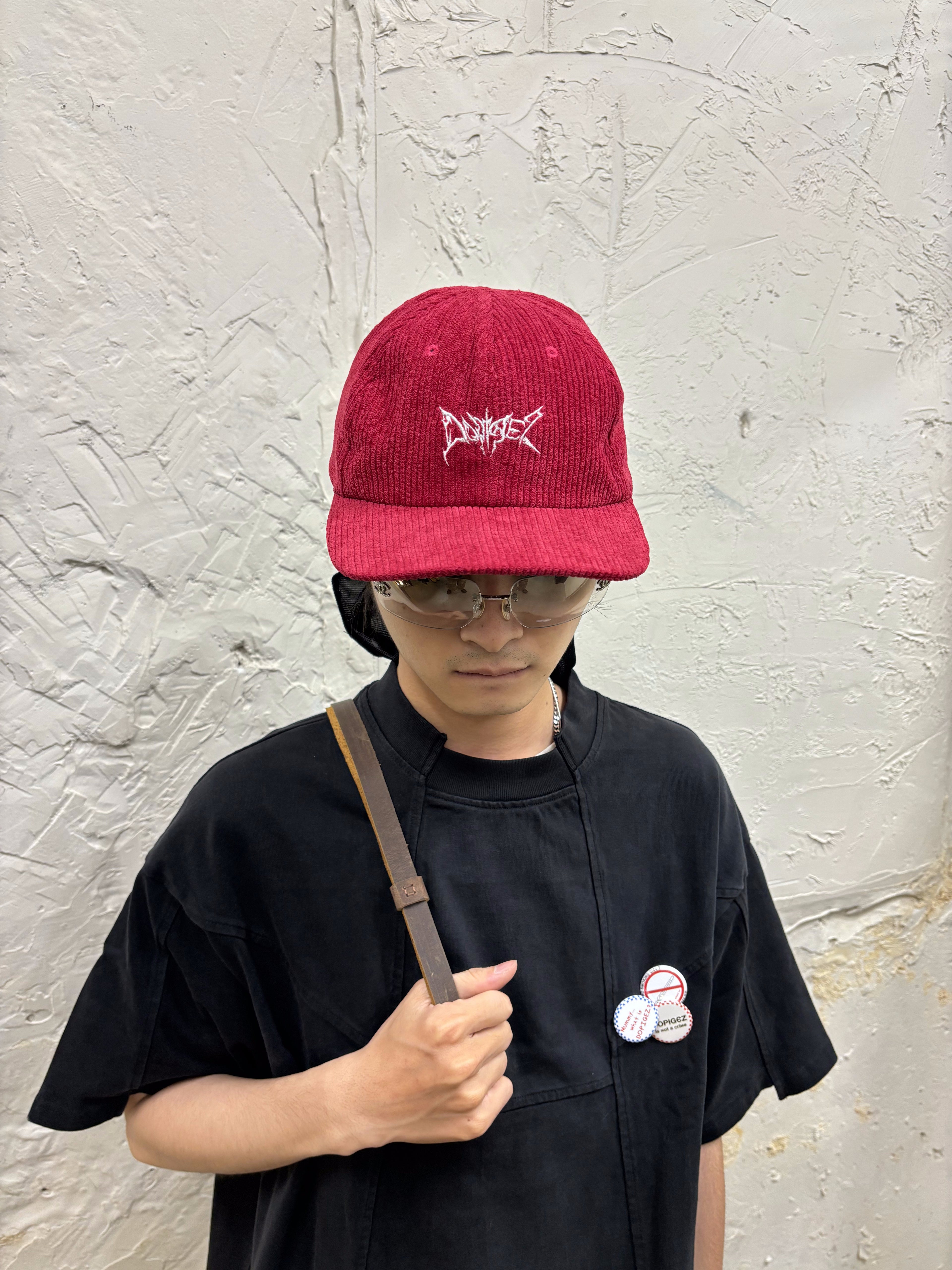 CORDUROY LOGO CAP - BLOOD RED