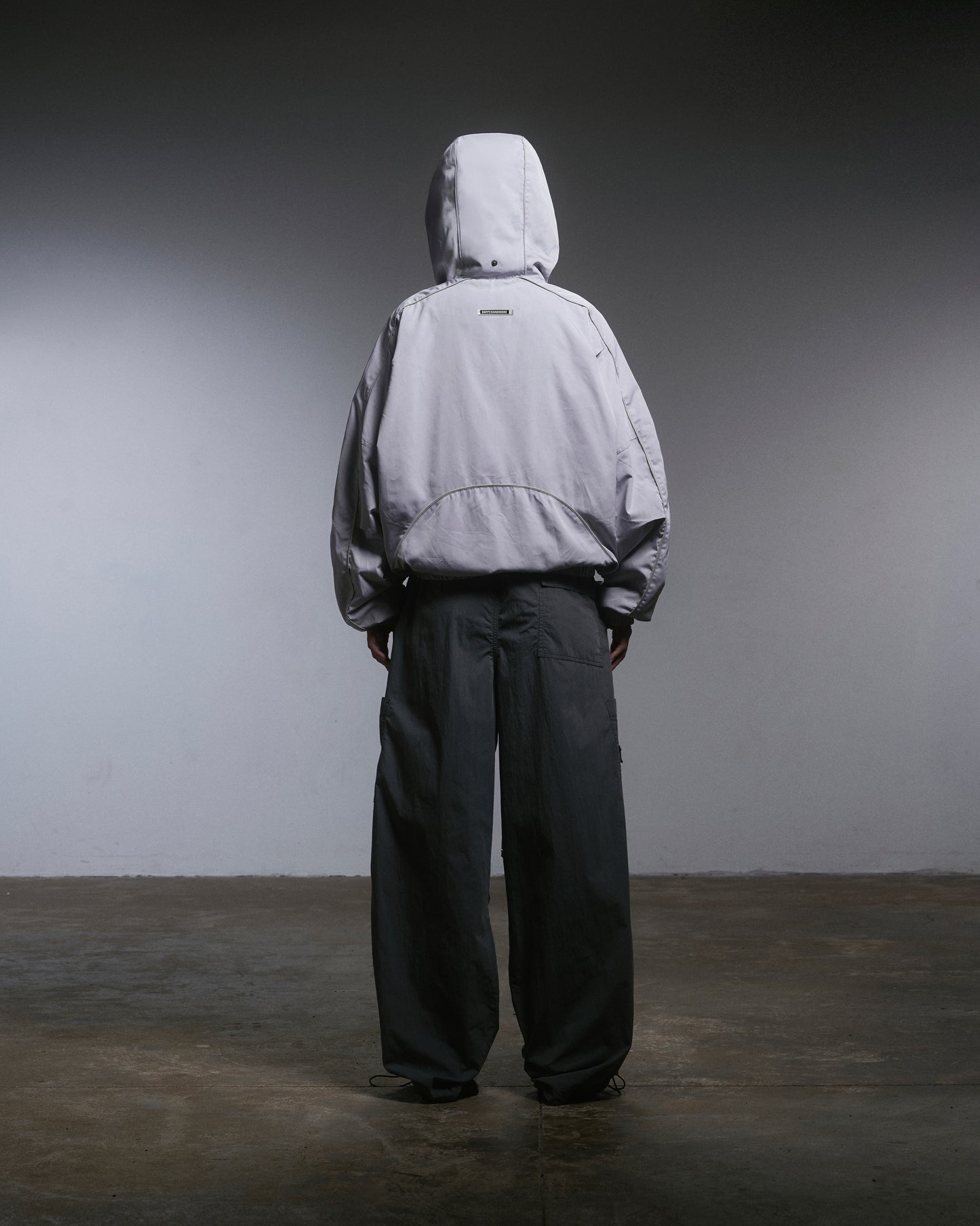 HOOD PANELLED JACKET/ GREY