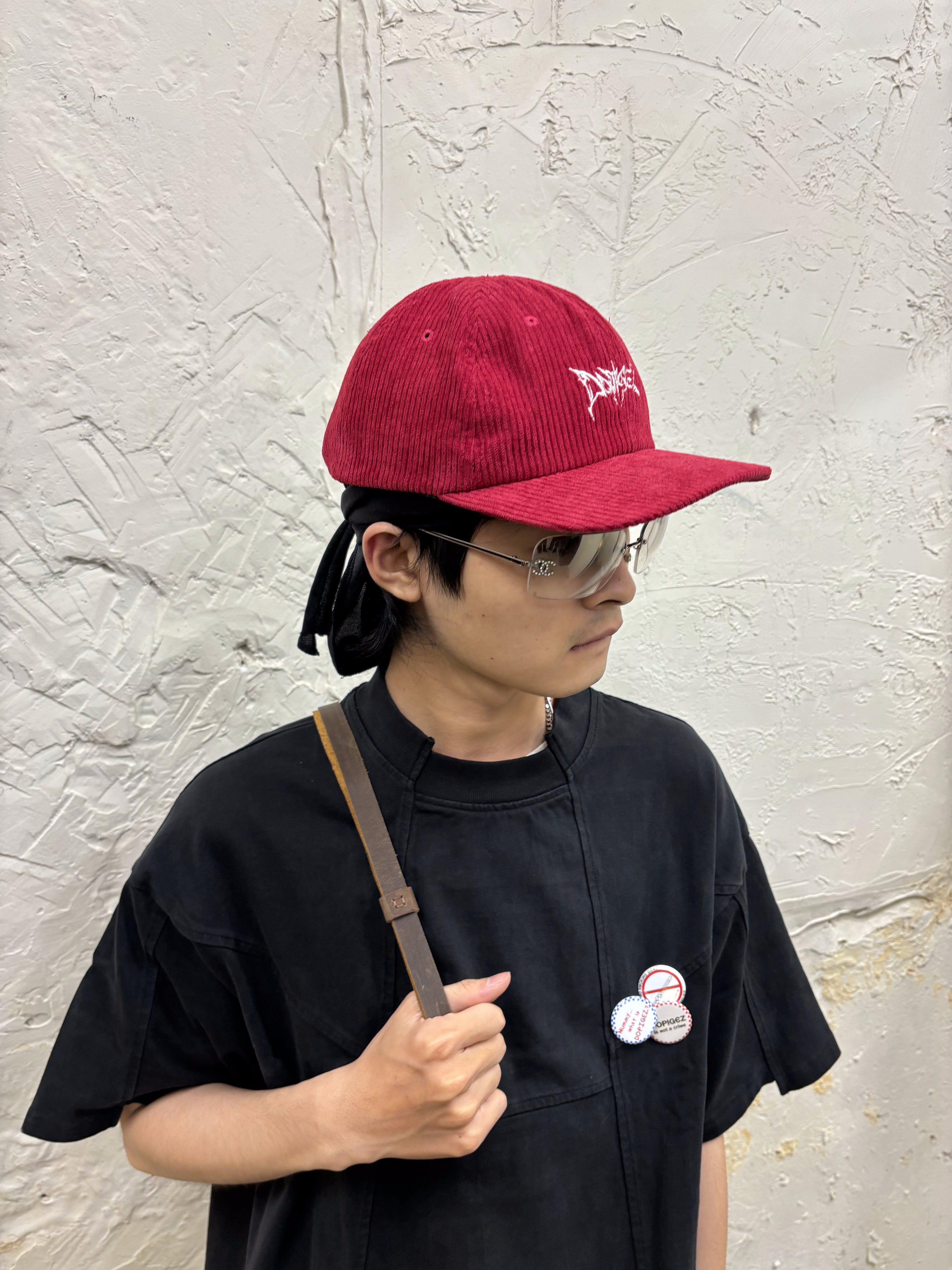 CORDUROY LOGO CAP - BLOOD RED
