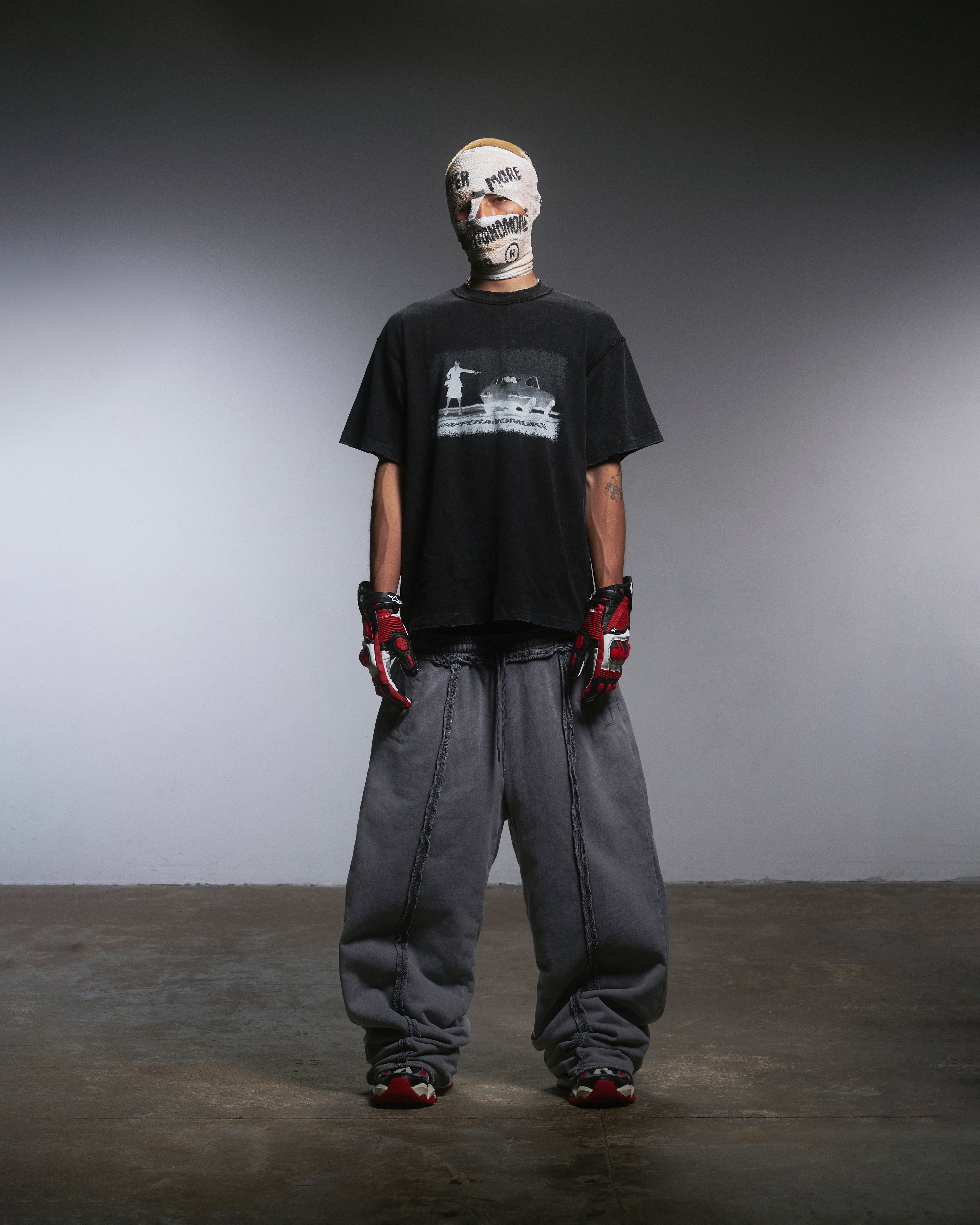 CHEATING LOVE T-SHIRT/ BLACK