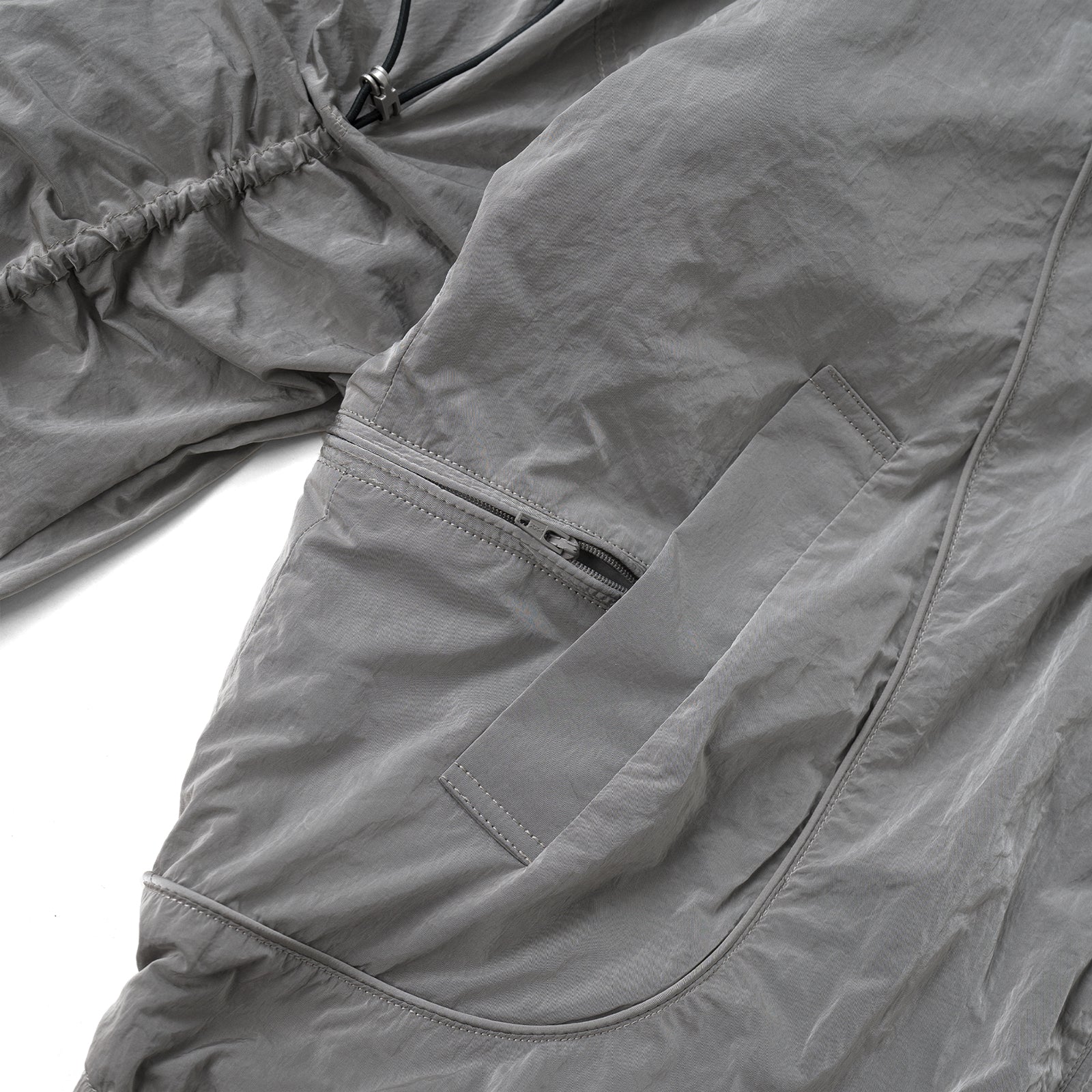 HOOD PANELLED JACKET/ GREY