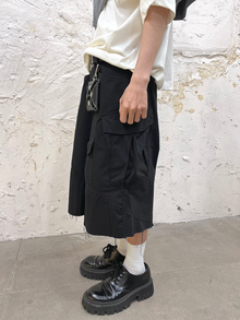EDITORIAL 09