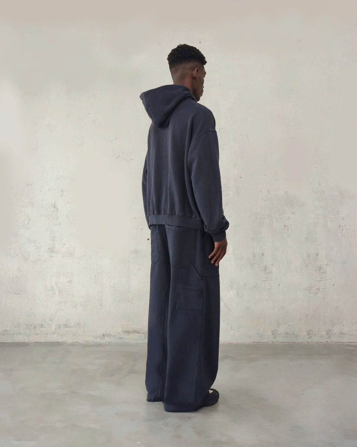 EDITORIAL 11
