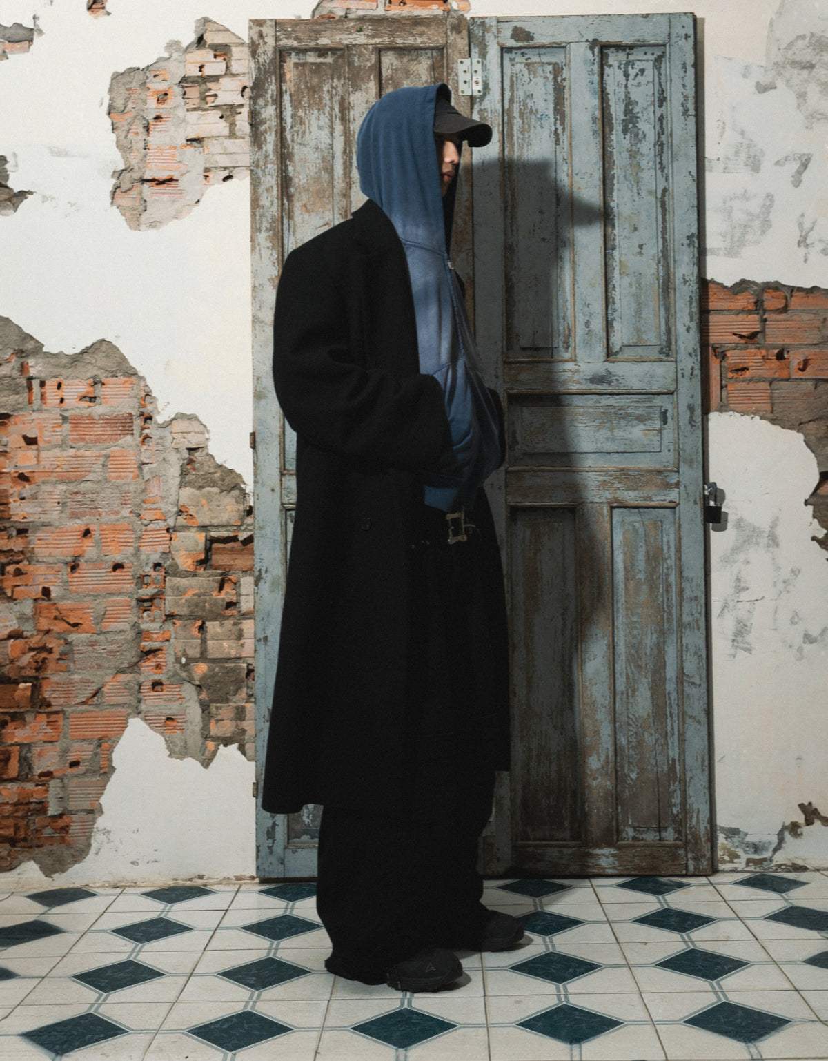 EDITORIAL 03