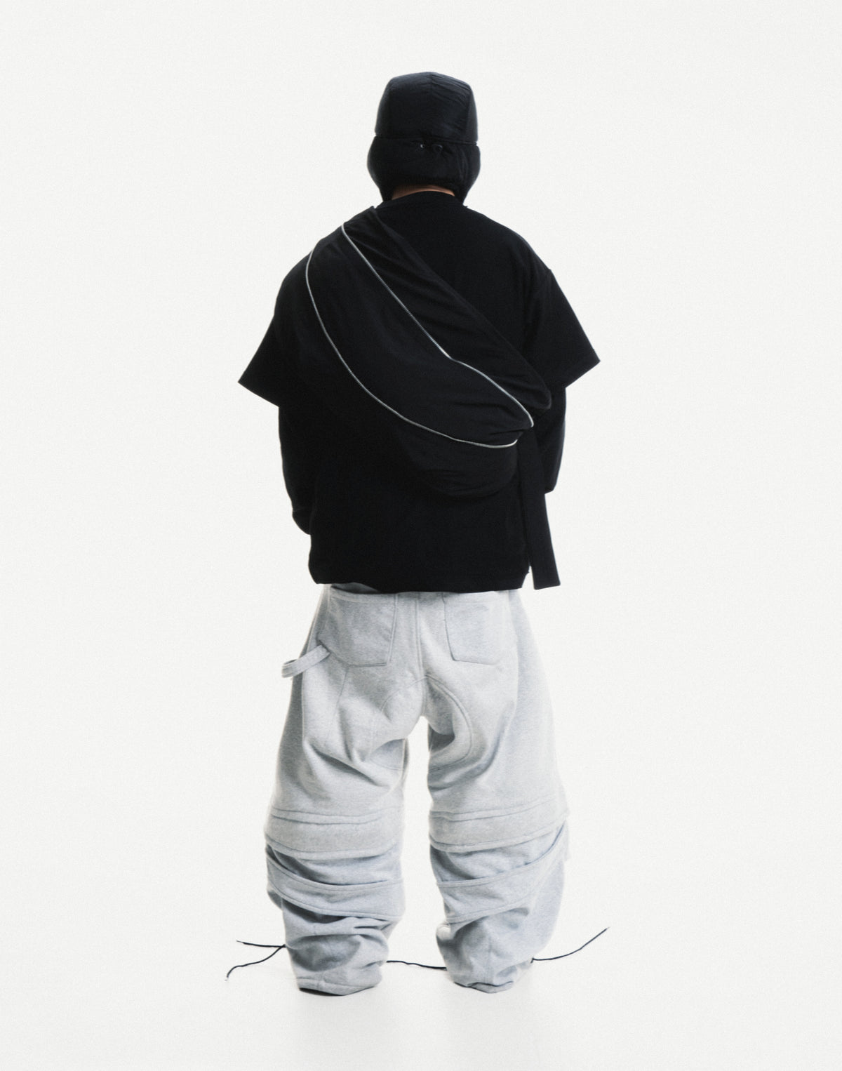 EDITORIAL 05
