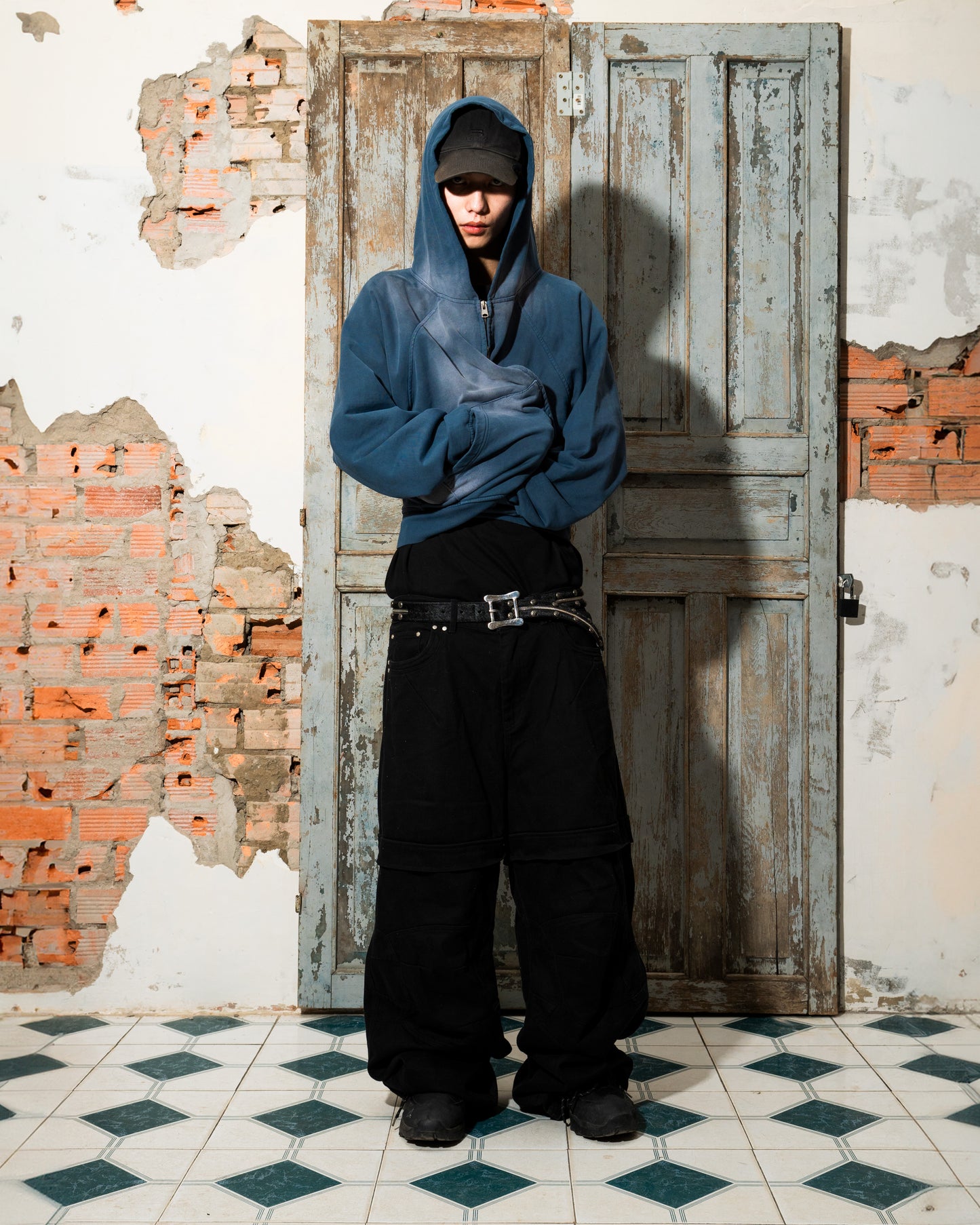“LET’S FUCKING DIE” HOODED ZIP JACKET – BLUE**