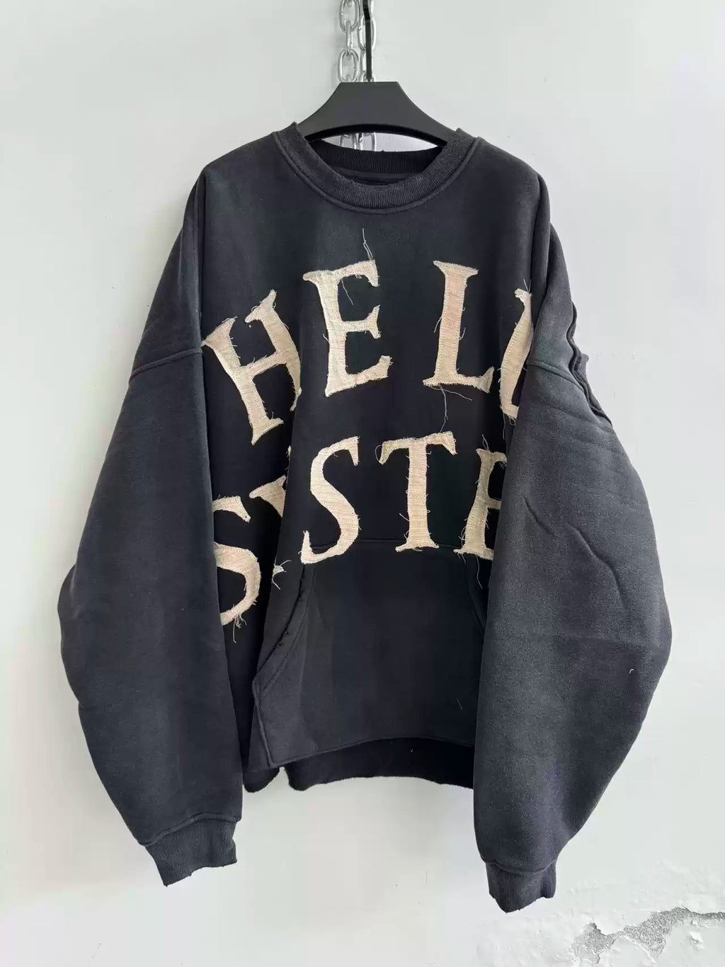 DECONSTRUCTED APPLIQUÉ SWEATSHIRT