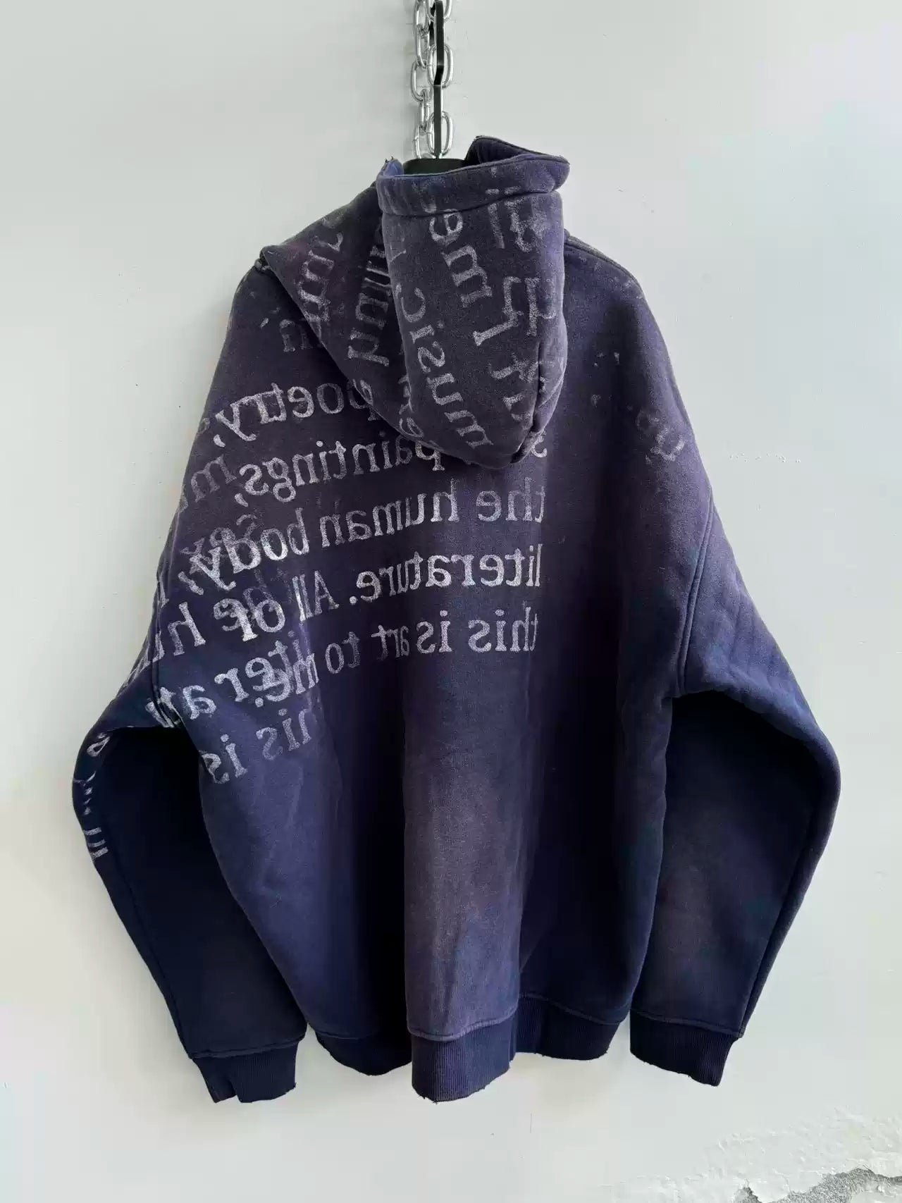DISTRESSED SLOGAN ZIP HOODIE