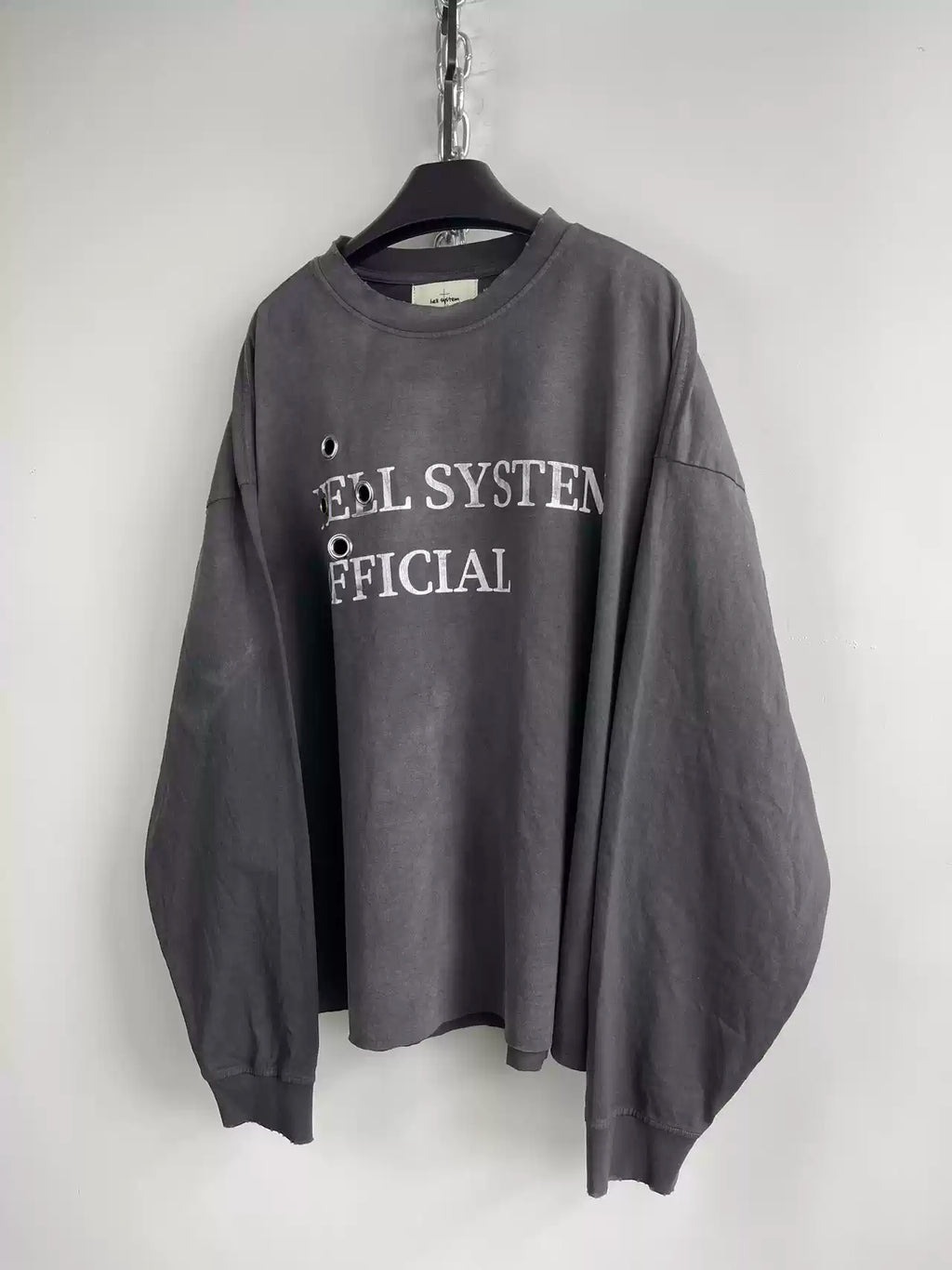 DISTRESSED WASHED LONG SLEEVE