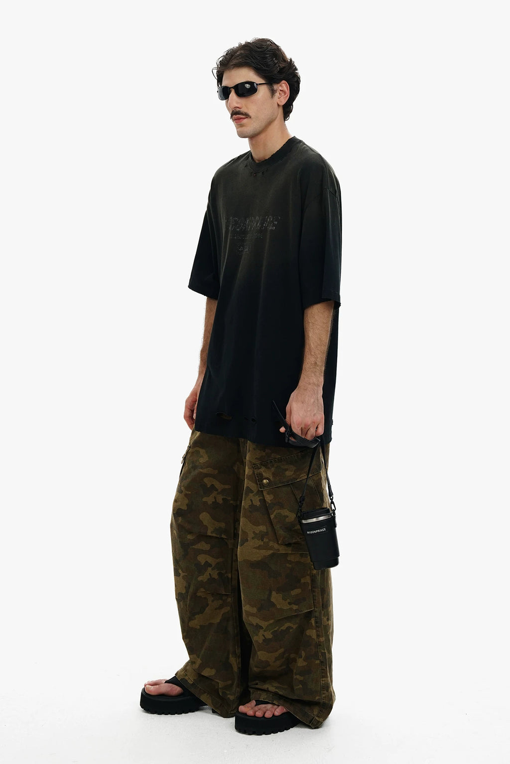 GRADIENT BATTLE-DAMAGED TEE BLACK