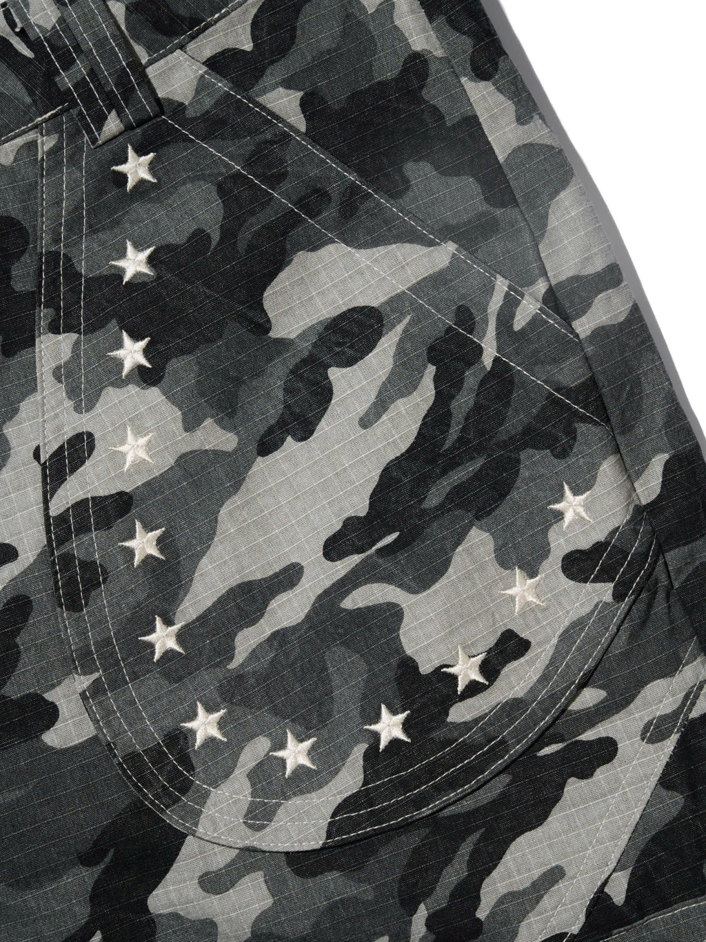 HUNTER KHAKI CAMO SHORTS
