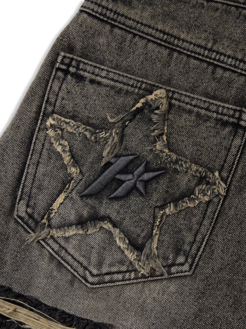 STAR CRUSH WASH JEAN SHORTS