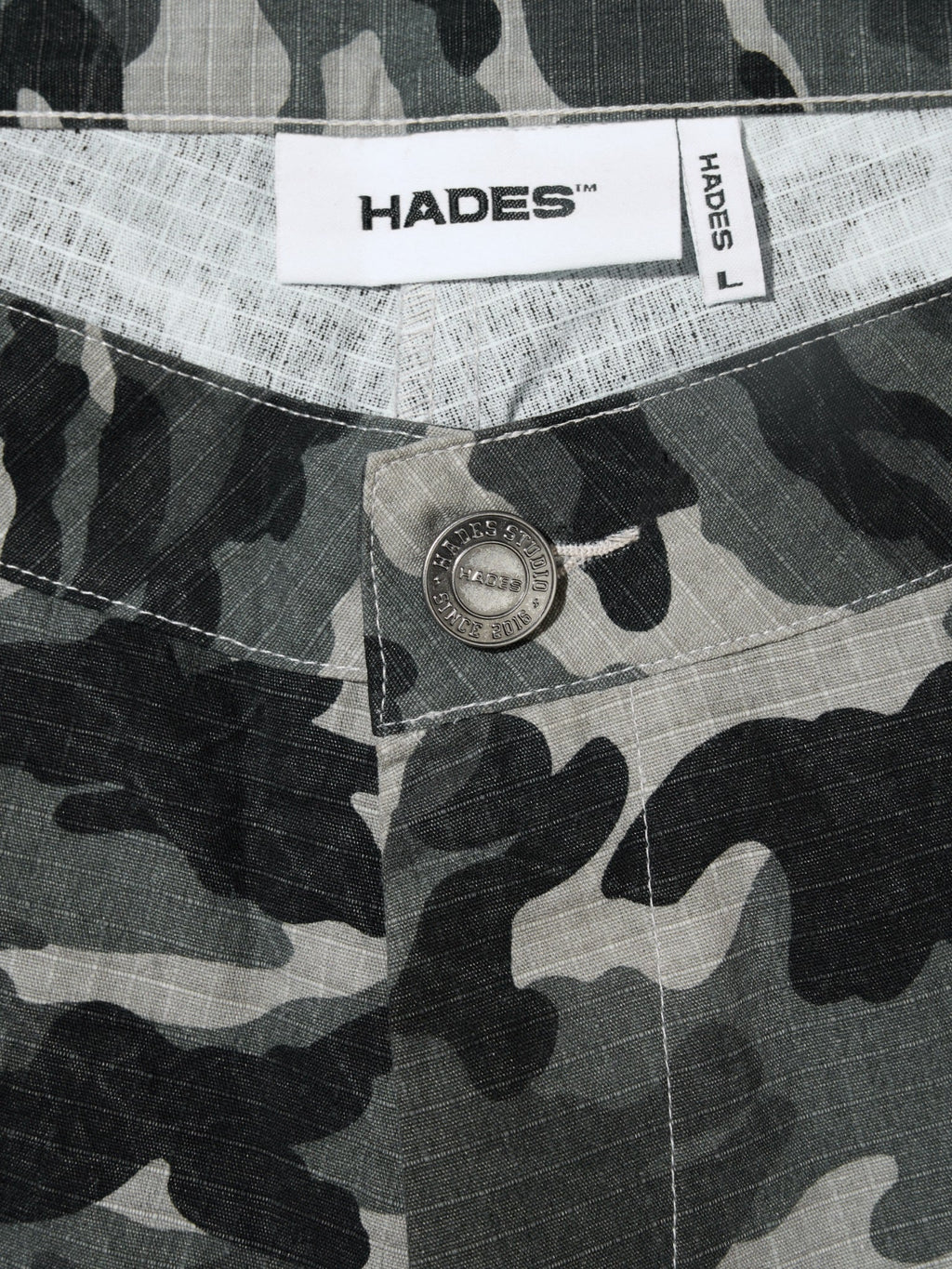 HUNTER KHAKI CAMO SHORTS