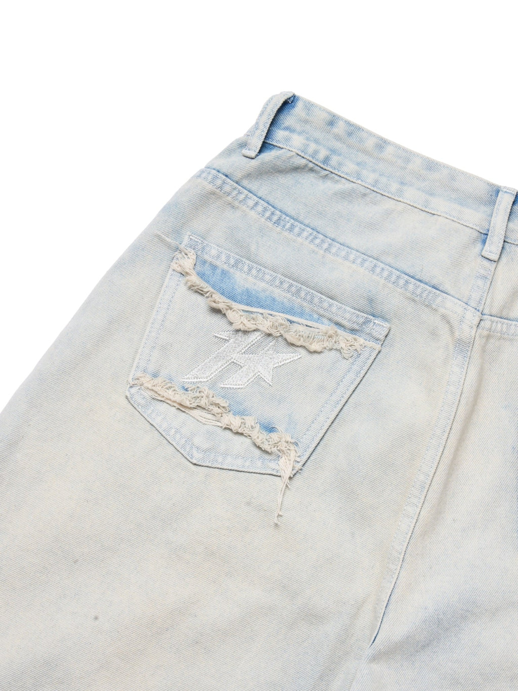 TRIO STAR WASH JEAN SHORTS