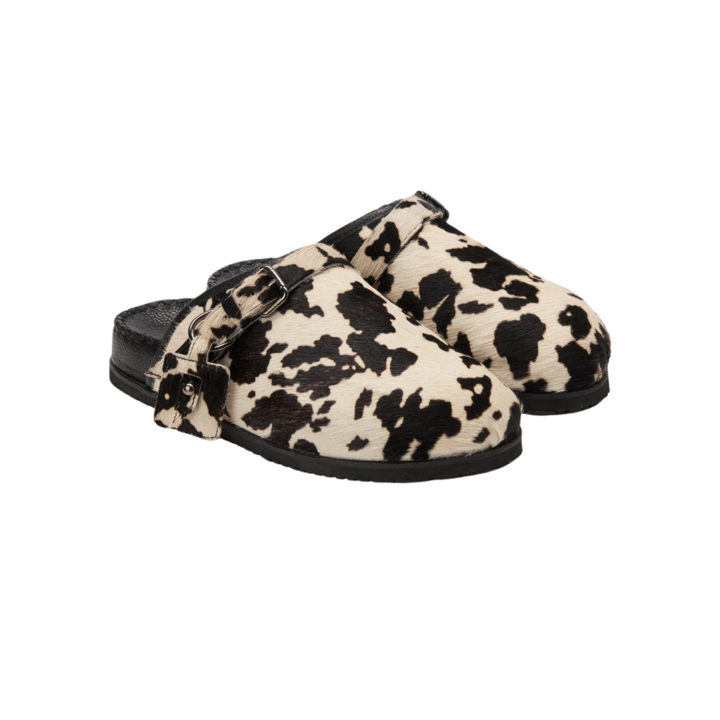 CLOSED-TOE SANDALS - COW'S NOSE