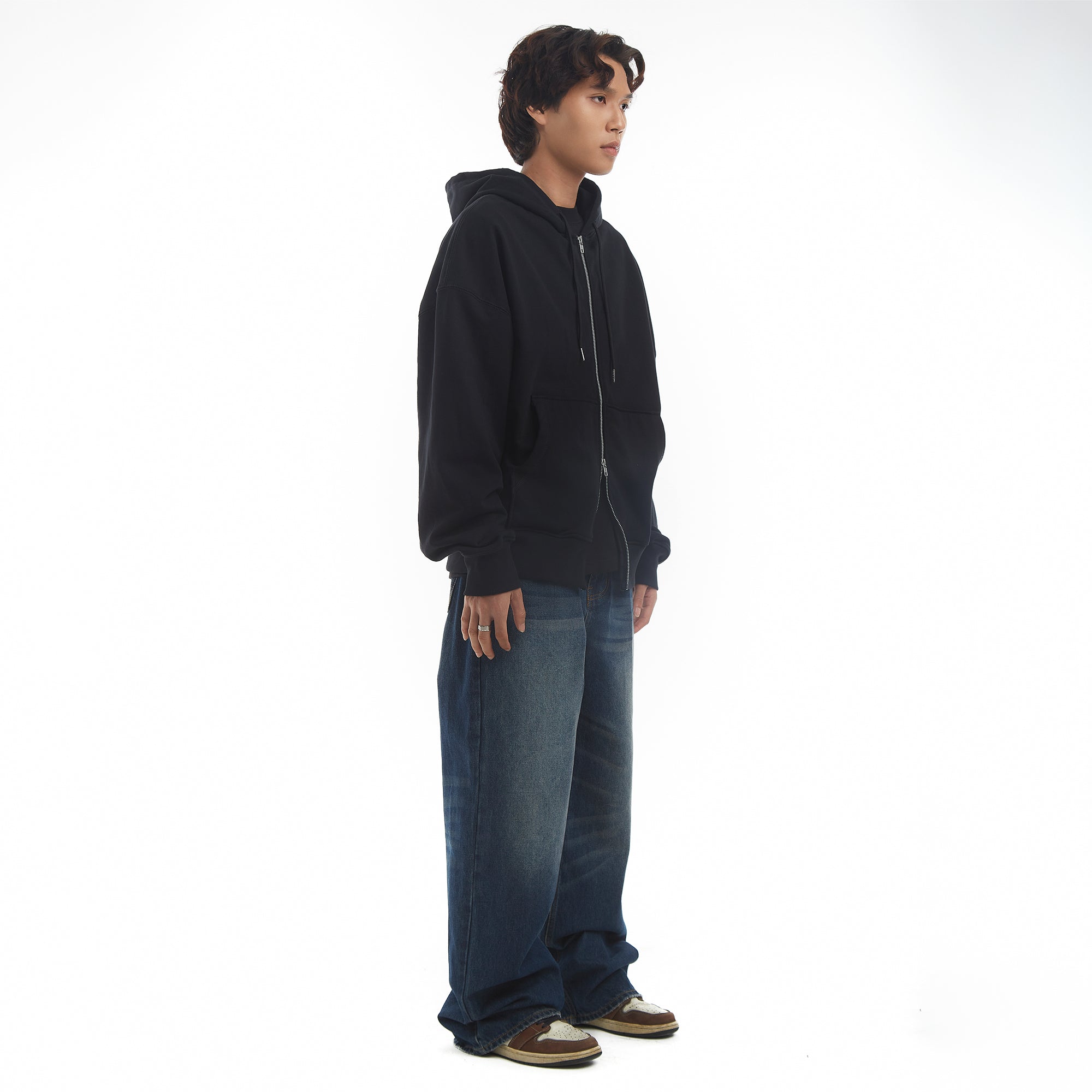 METAL ZIPPED HOODIE/ BLACK