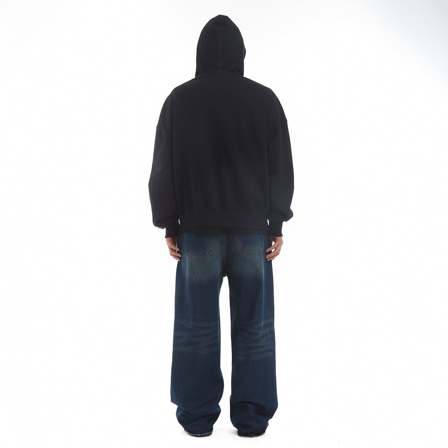 METAL ZIPPED HOODIE/ BLACK