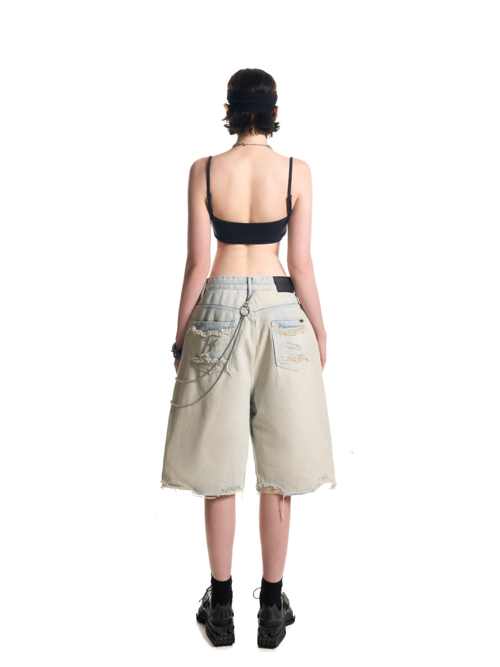 TRIO STAR WASH JEAN SHORTS
